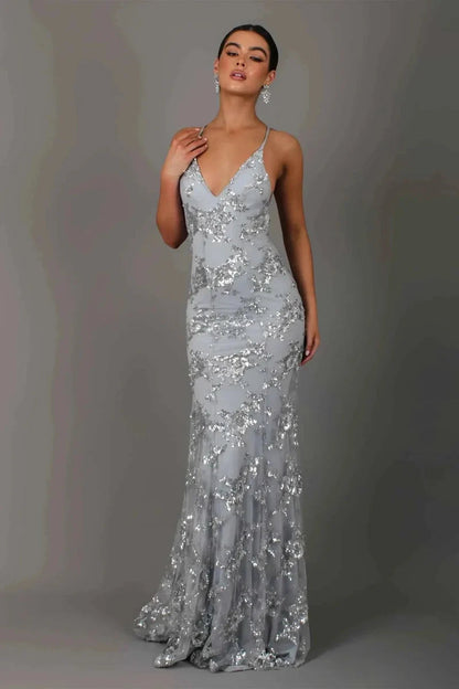 Abito lungo da donna con scollo a V, spalline sottili e finiture con paillettes. 2