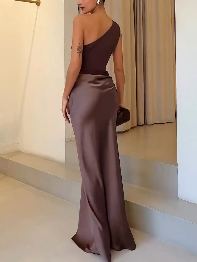 Aurelia | Abito Maxi Plissettato Monospalla Elegante 6