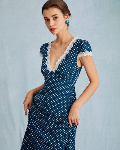 Bellezza | Maxi Abito Blu Scuro con Volant per Donna 2