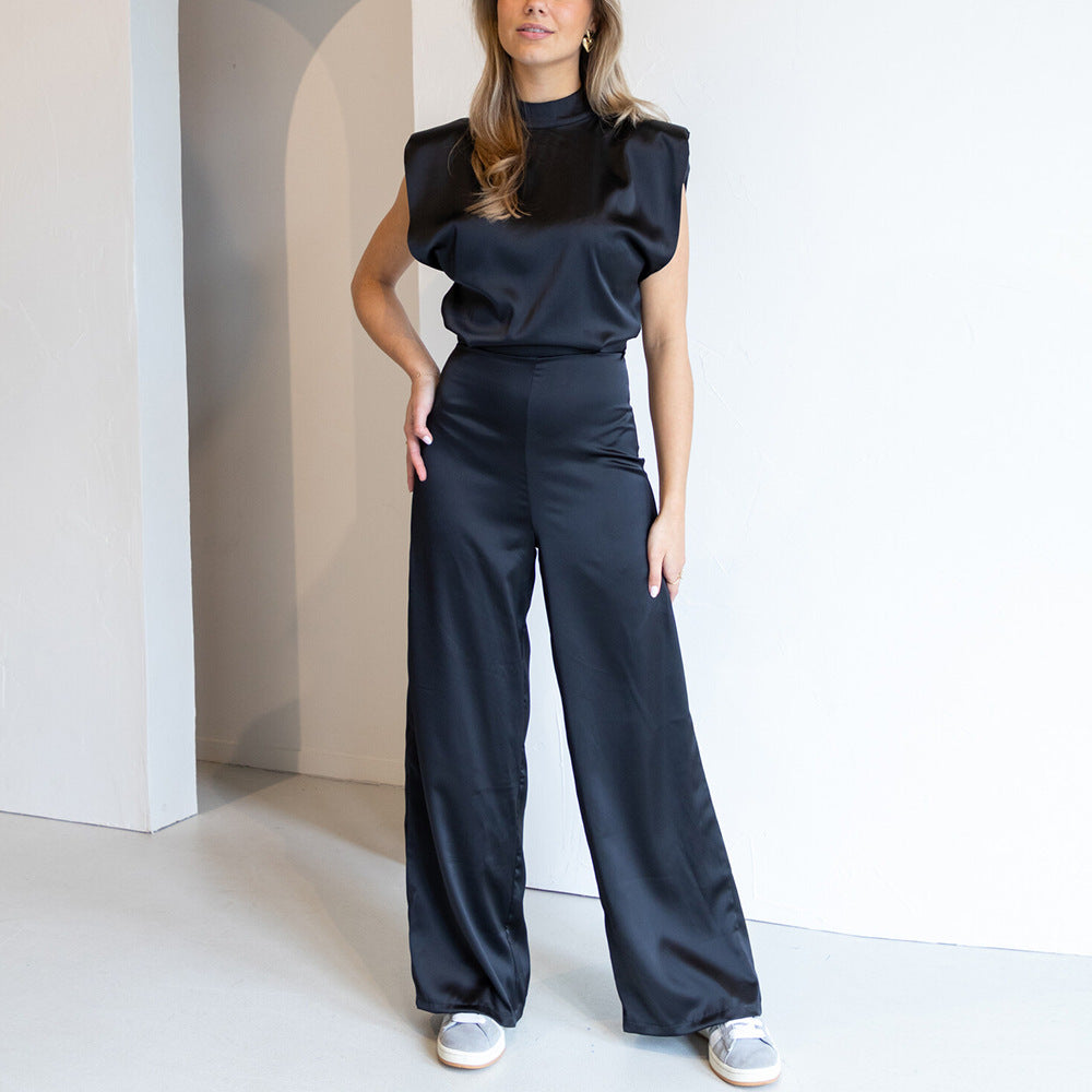 Cecilia | Tuta Elegante Donna Satinata con Schiena Aperta e Gamba Larga 5