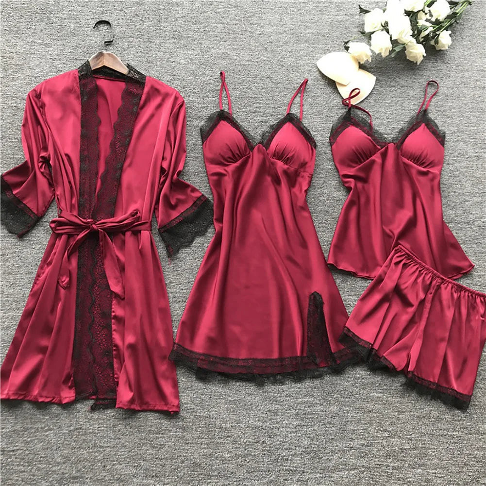 Completo da notte in raso a 4 pezzi con pizzo: vestaglia, sottoveste, top e pantaloncini. 4