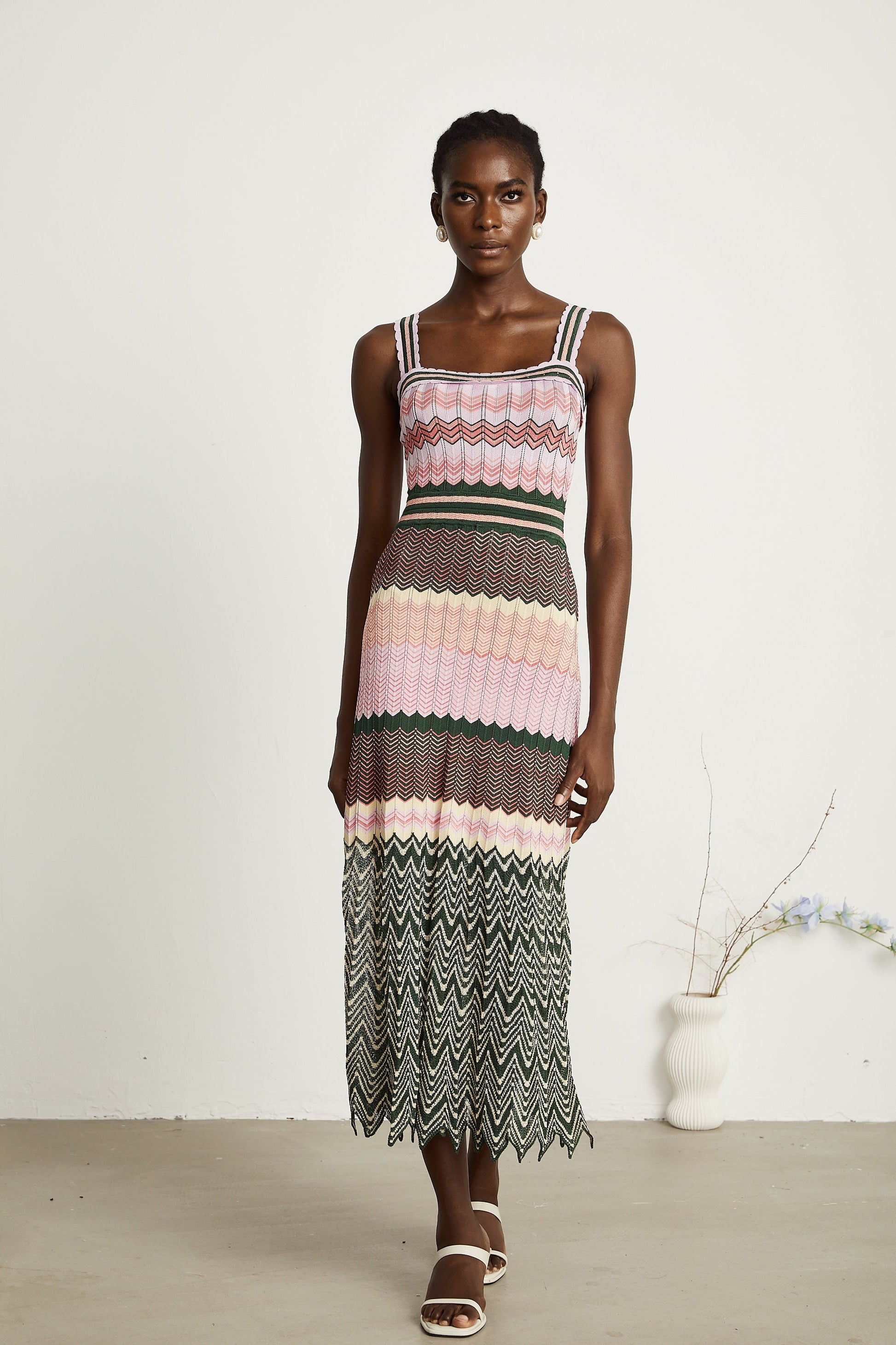 Daphne | Abito Midi Elegante in Maglia a Contrasto 5
