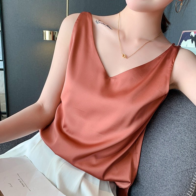 Elegante top con scollo a V da donna – Trigala 3