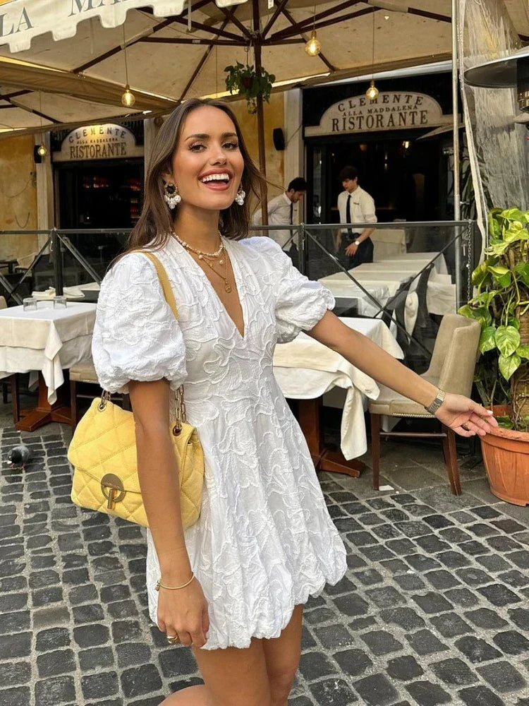 Fiorenza | Abito Donna Elegante Bianco con Volant Ricamati 0