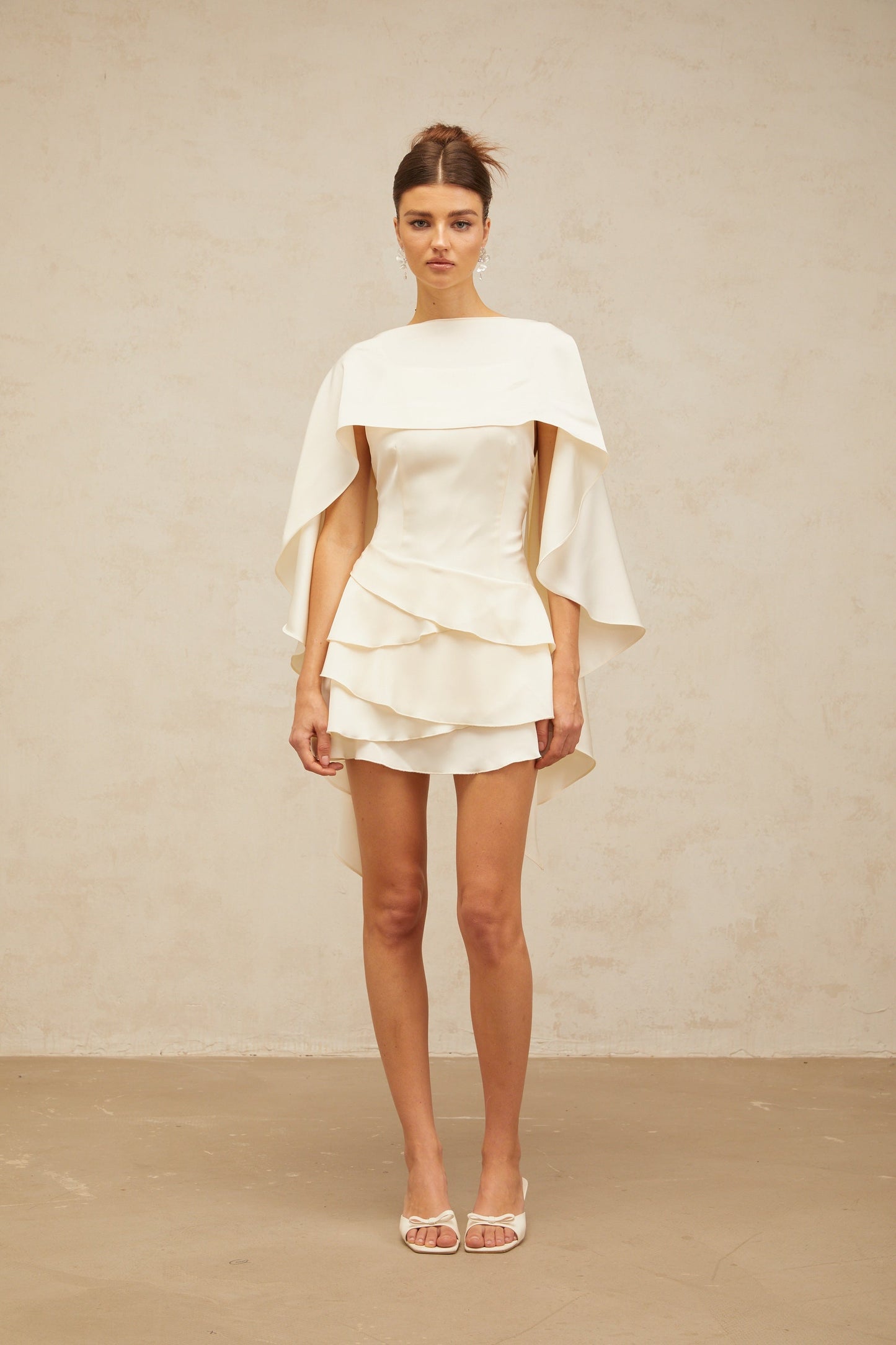 Lina | Abito Estivo Elegante Donna in Bianco con Dettagli Volant 3