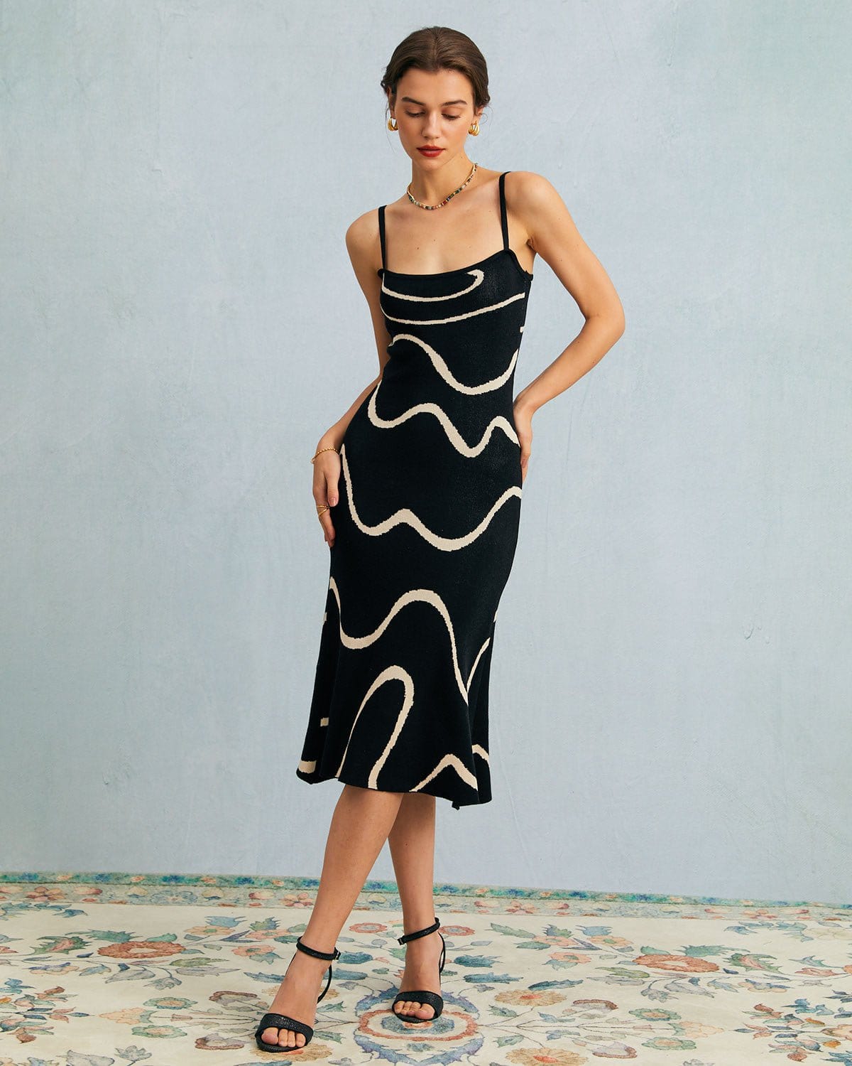 Luna | Abito Midi Elegante in Maglia con Orlo a Sirena 1