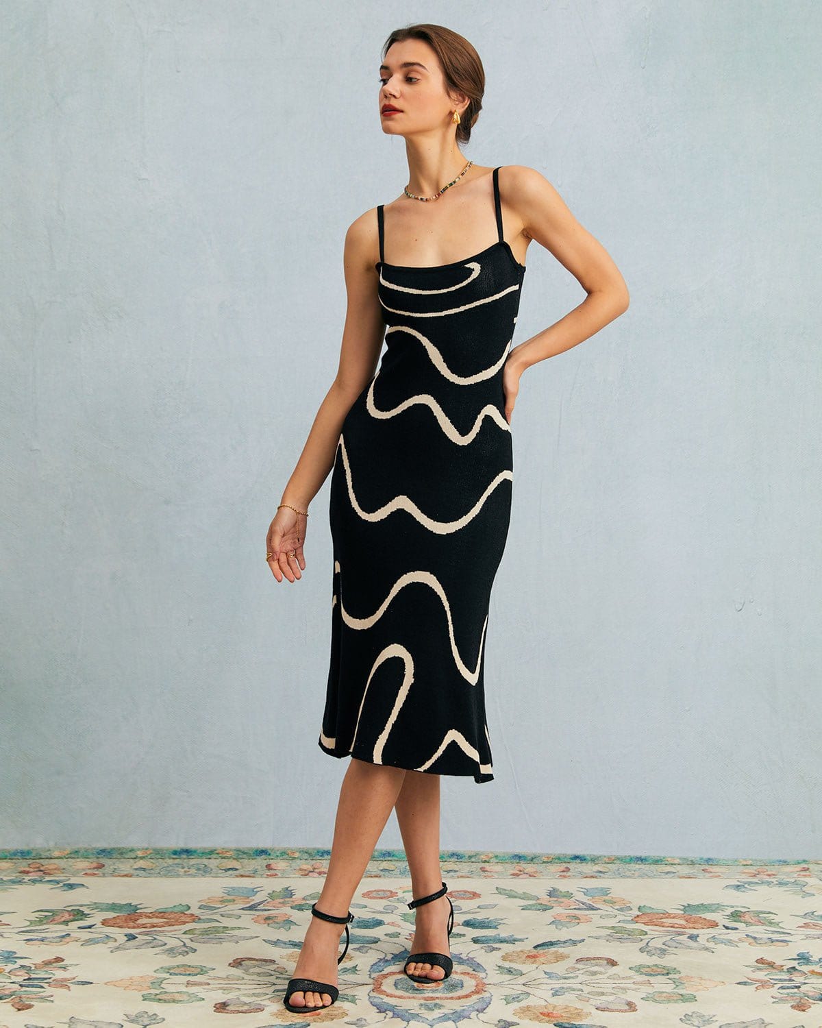 Luna | Abito Midi Elegante in Maglia con Orlo a Sirena 5