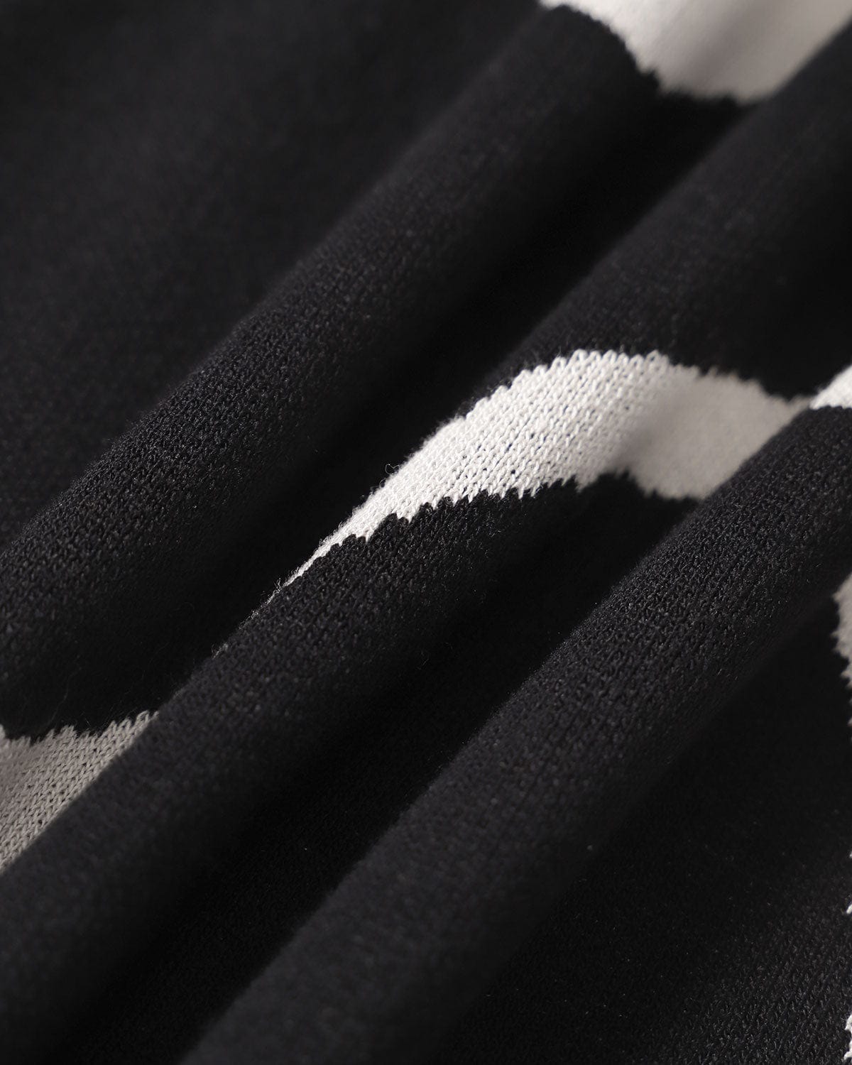 Luna | Abito Midi Elegante in Maglia con Orlo a Sirena 8
