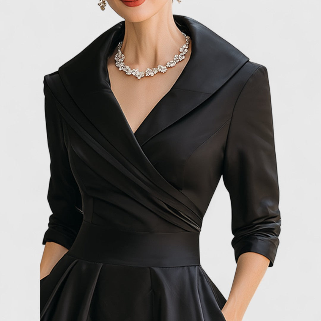 Mira Abito Midi Elegante | Corpetto Incrociato e Scollo a V per Donna 5