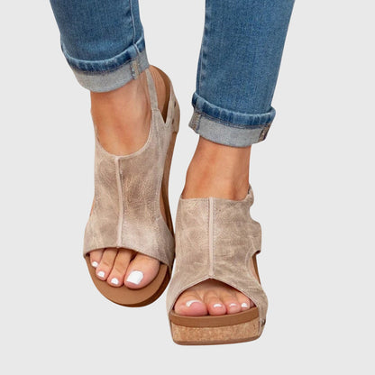Sandali ortopedici da donna: eleganti e comodi per l'estate. 0