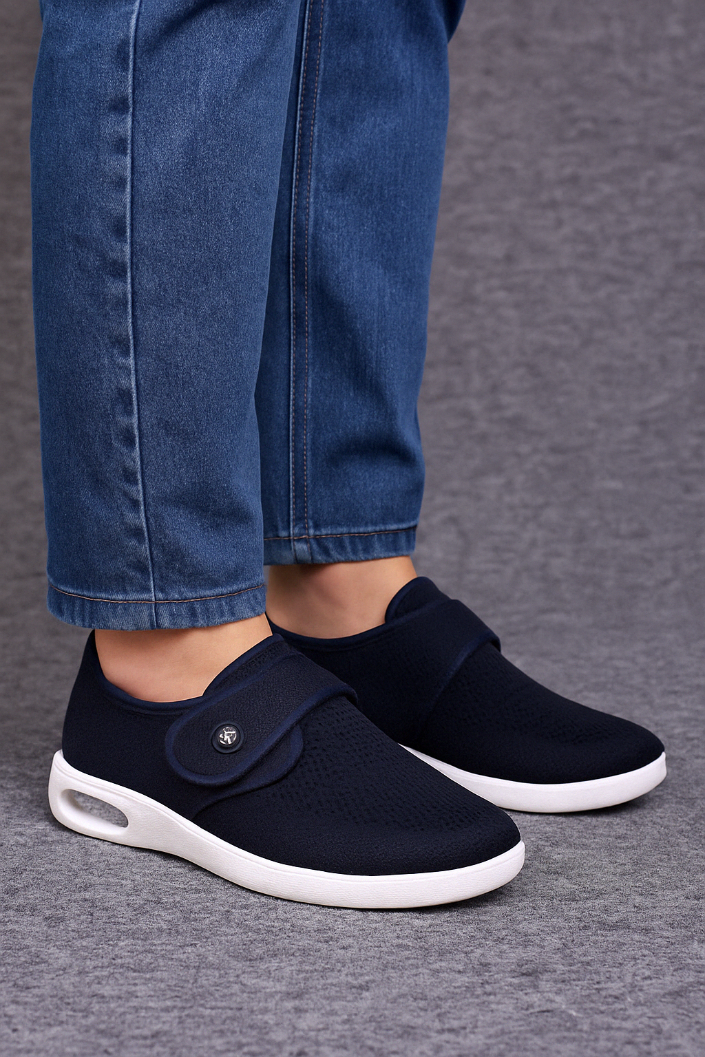 Scarpe larghe per diabetici 8