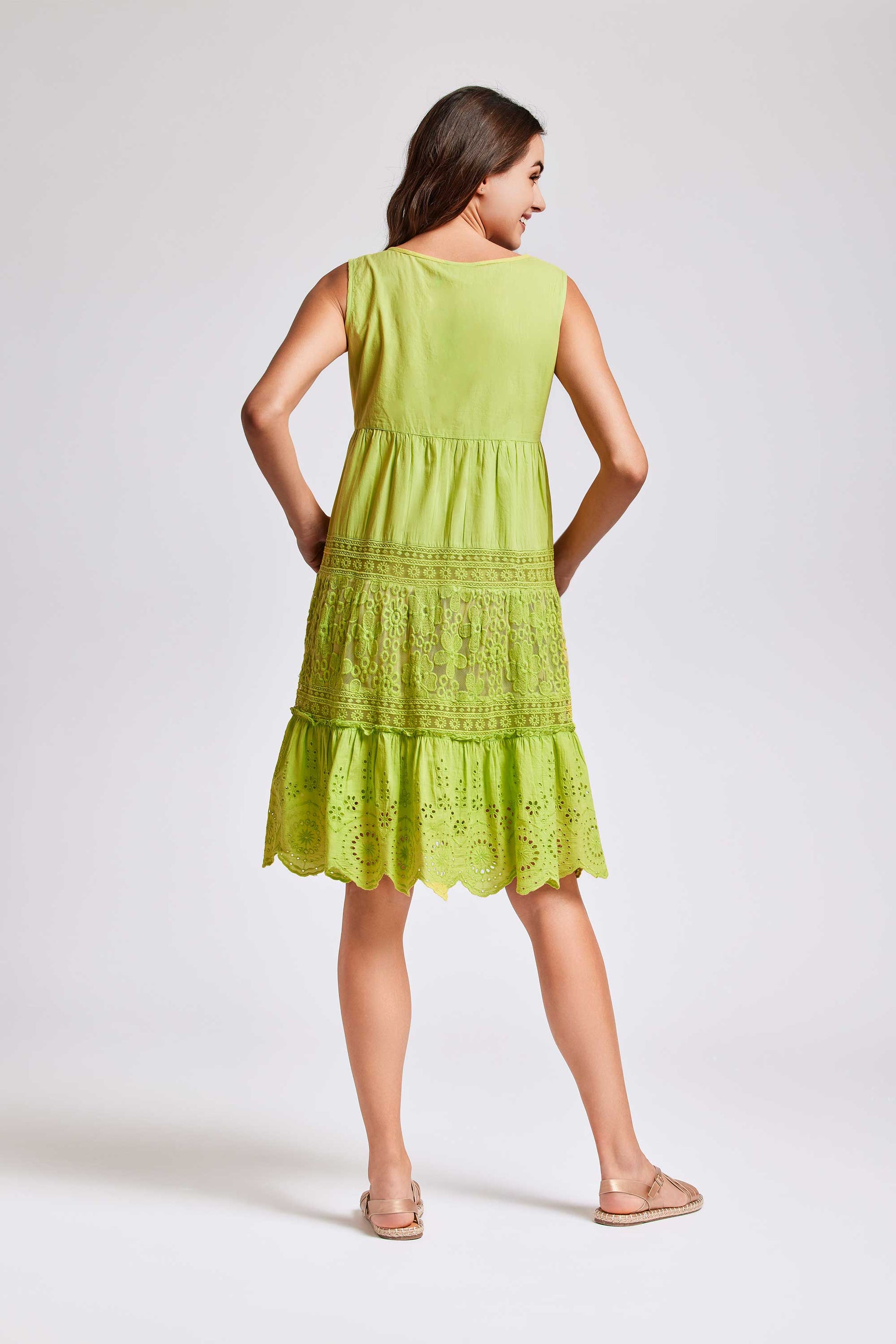 Soleil | Abito Elegante in Pizzo Sangallo per Cerimonia Donna 6