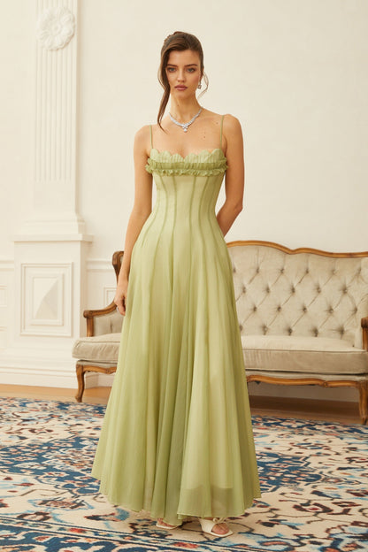 Tiffany | Abito Lungo Cerimonia in Tulle Verde Matcha con Volant 0